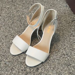 White Nine West Heels